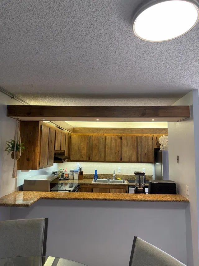 Residence photo 3
