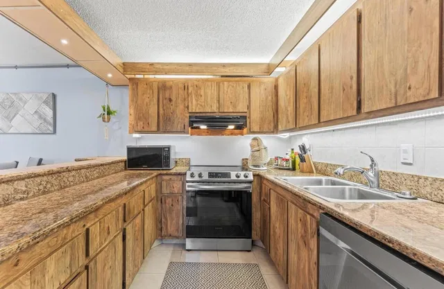 Residence photo 4