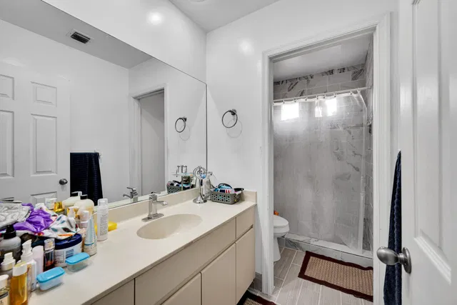 Residence photo 19