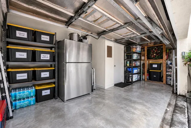 Residence photo 28