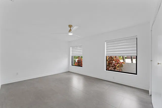 Residence photo 17