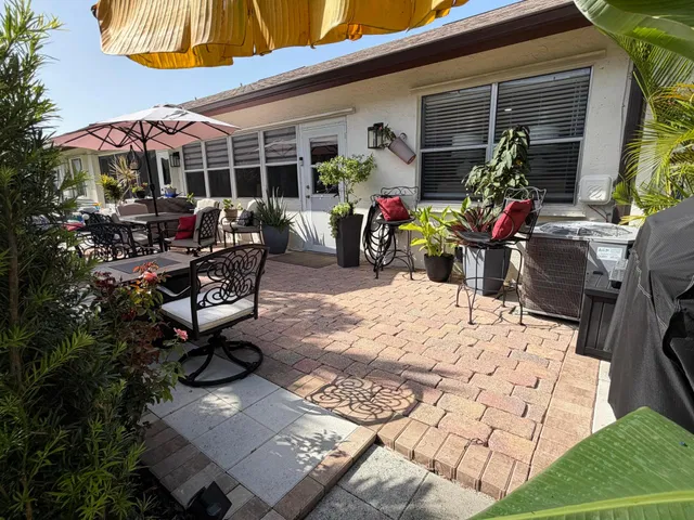 Residence photo 51