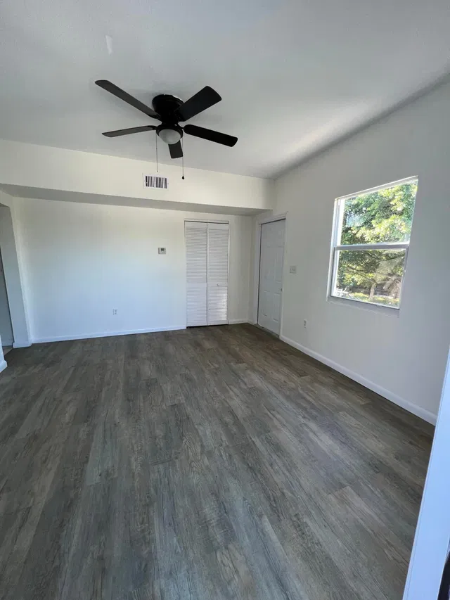  Residence photo 11