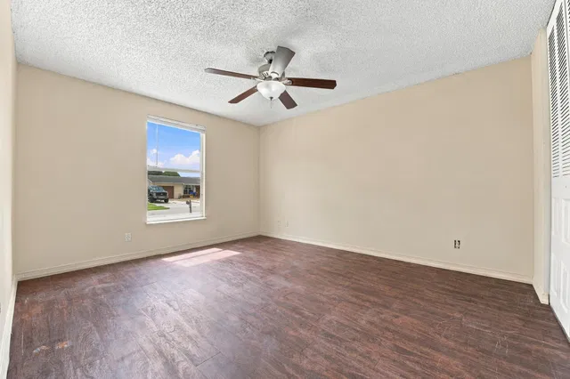 Residence photo 21