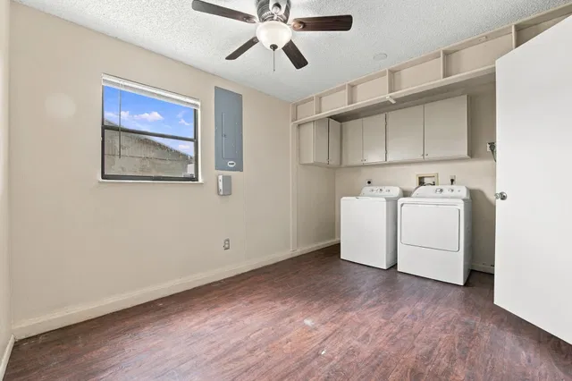 Residence photo 24