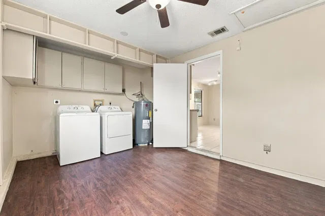 Residence photo 25