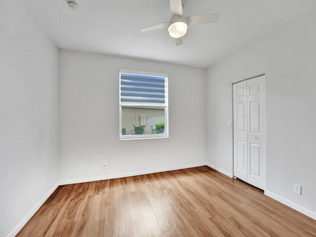  Residence photo 42
