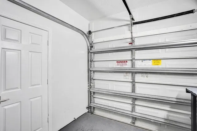  Residence photo 74