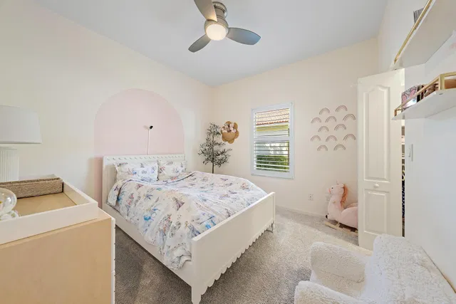 Residence photo 19