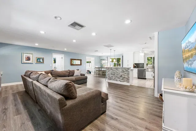 Residence photo 7
