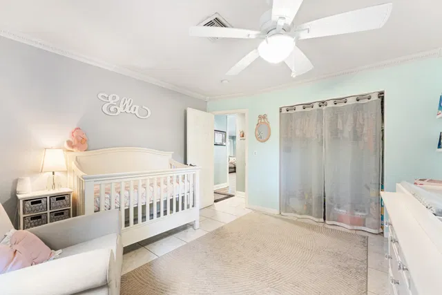 Residence photo 22