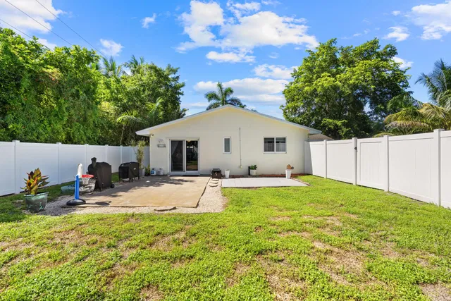 Residence photo 32