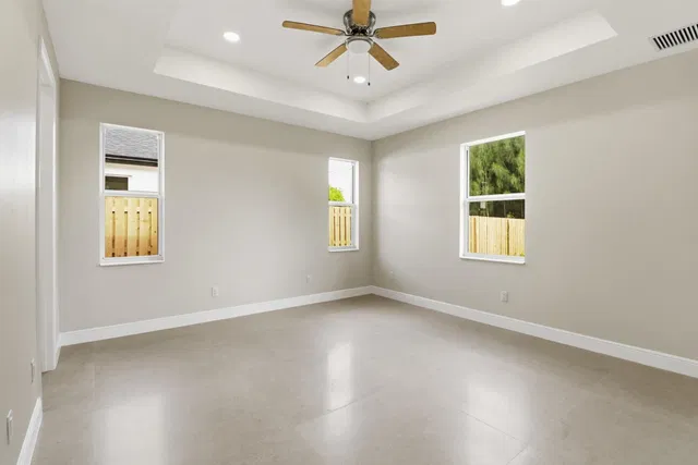 Residence photo 7