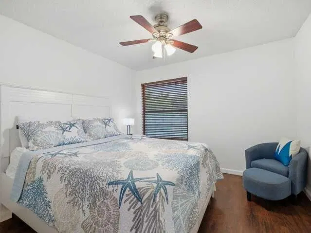  Unit 132 photo 16