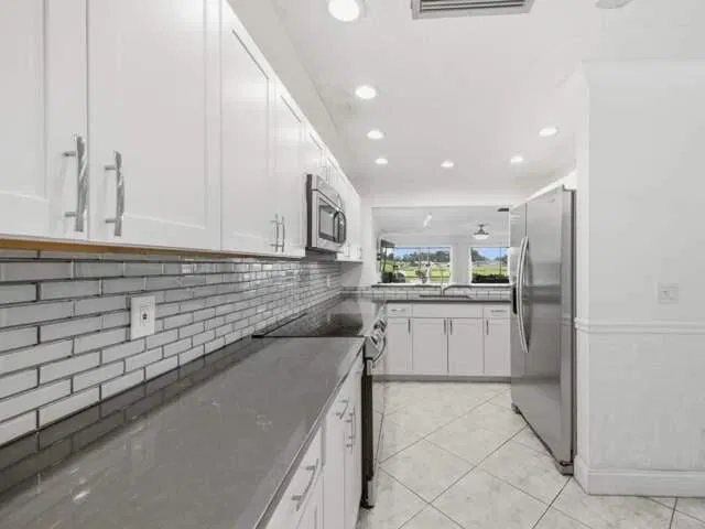  Unit 132 photo 25