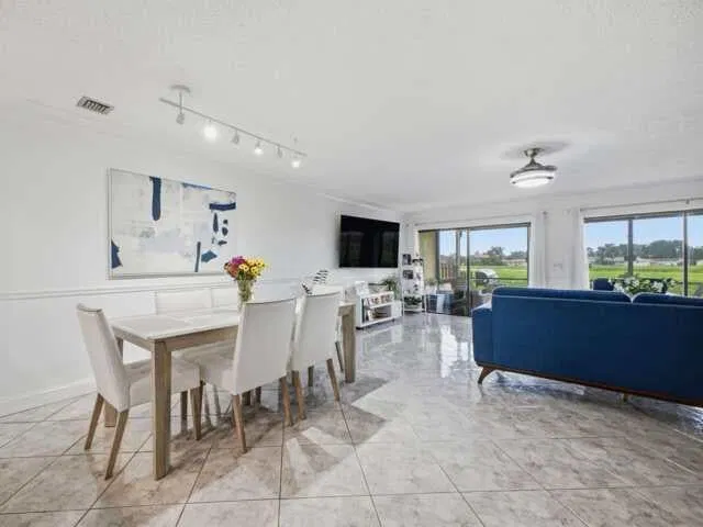 Unit 132 photo 28