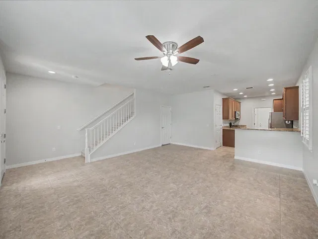 Residence photo 6