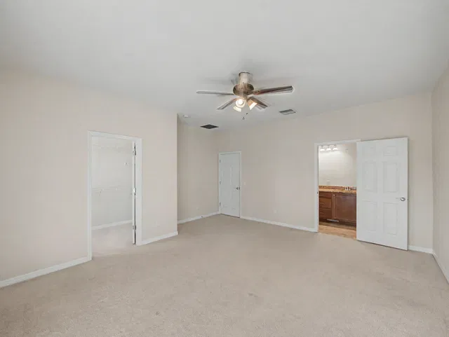 Residence photo 14