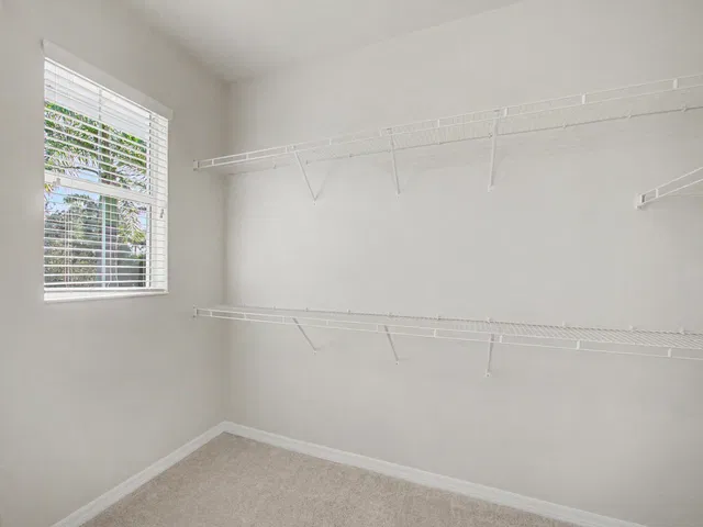 Residence photo 15