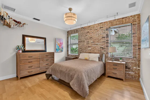  Residence photo 29