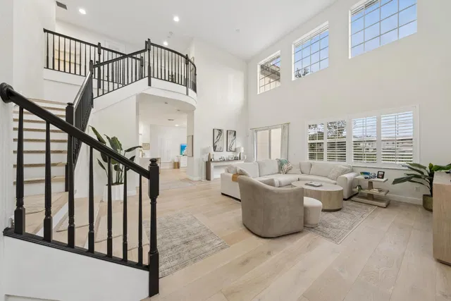 Residence photo 3