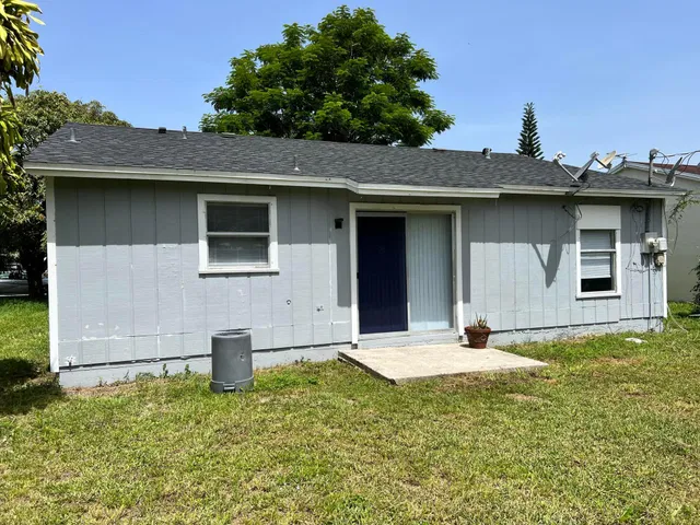 Residence photo 3