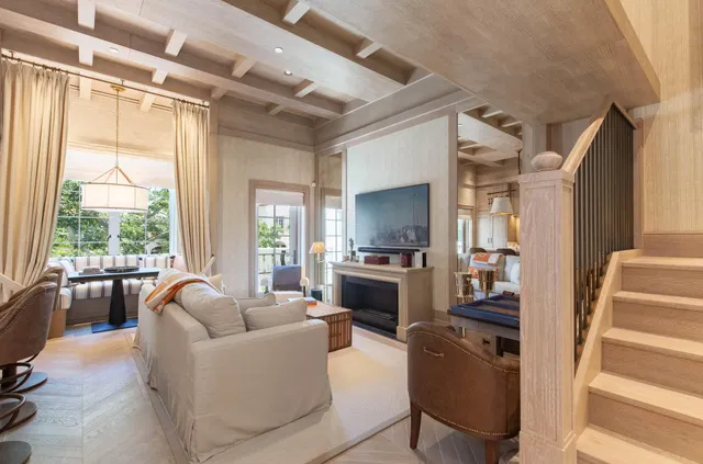 In-Town Palm Beach Unit 202 photo 25