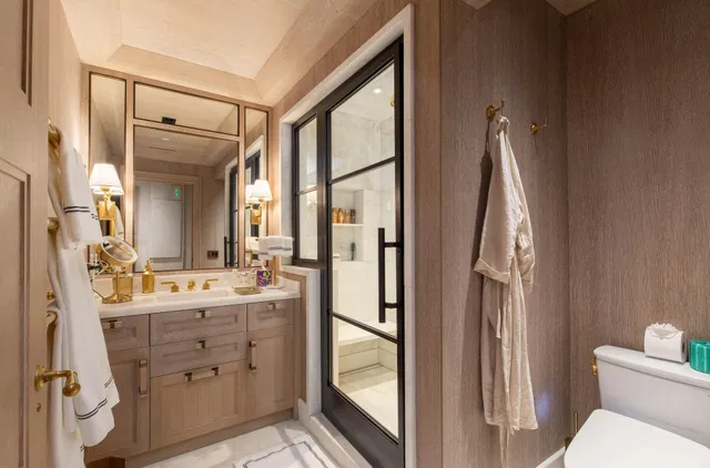 In-Town Palm Beach Unit 202 photo 35