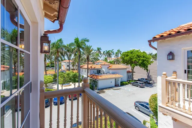 In-Town Palm Beach Unit 202 photo 40
