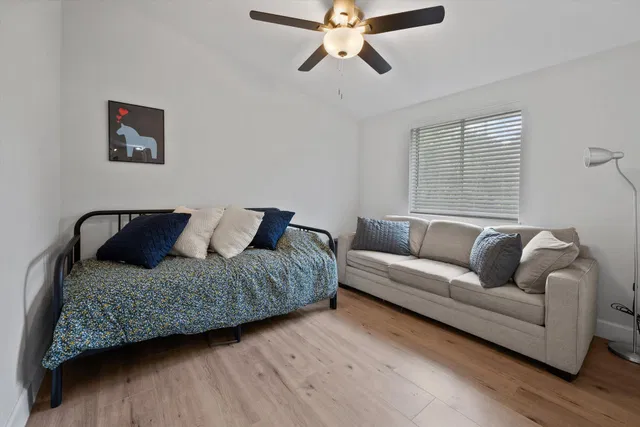 Residence photo 27