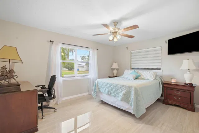  Residence photo 23