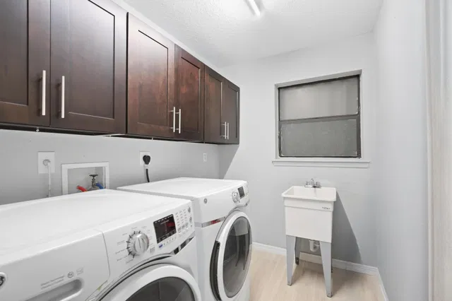  Residence photo 31
