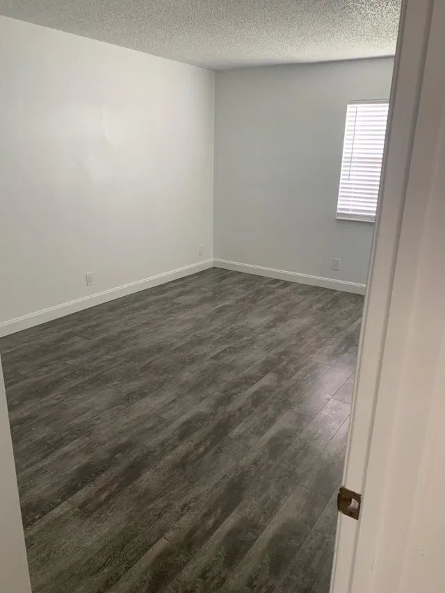 Residence photo 6