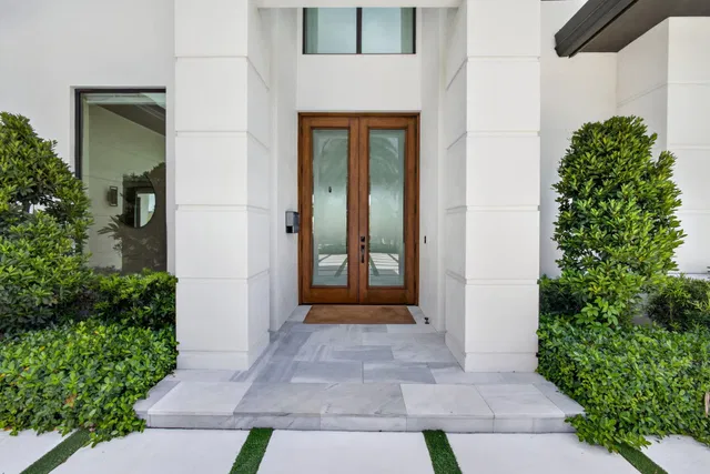 Village of North Palm Beach Residence photo 15