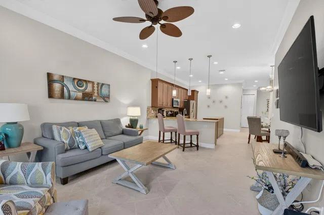 Residence photo 6