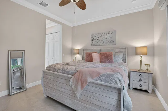 Residence photo 26