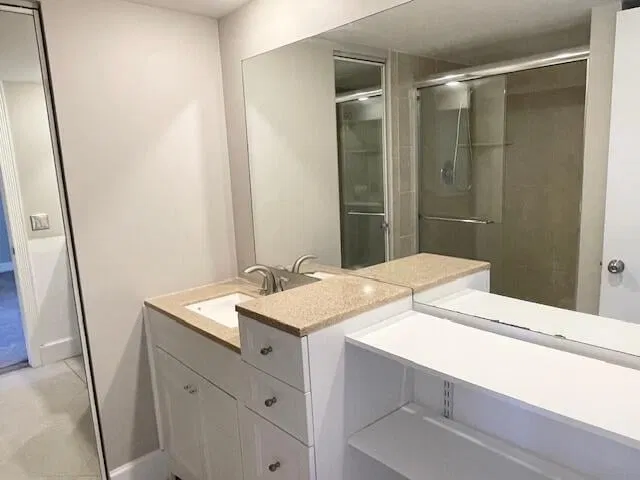  Residence photo 12