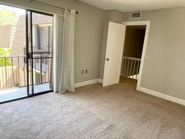  Residence photo 14