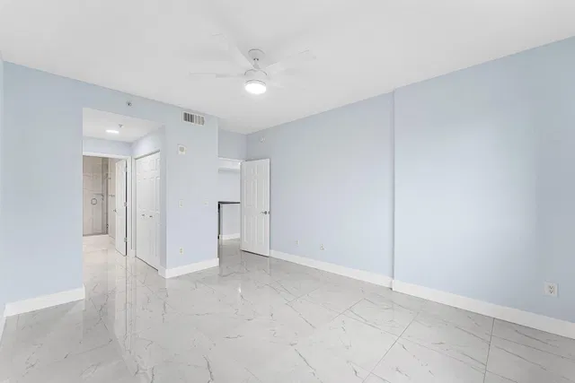 233 S Federal Boca Unit 605 photo 21