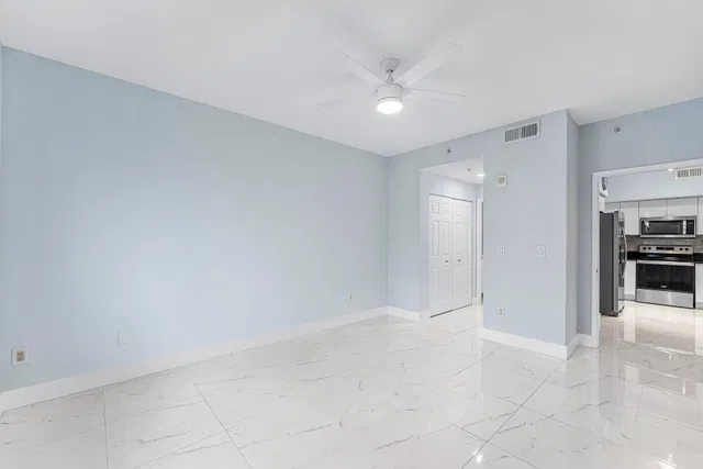 233 S Federal Boca Unit 605 photo 22