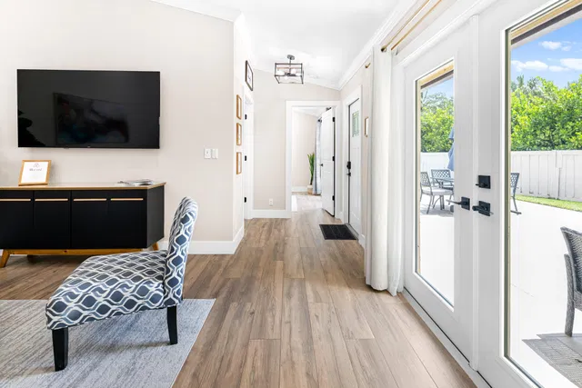 Residence photo 4