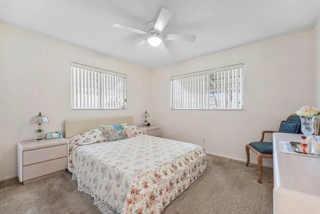 Residence photo 13