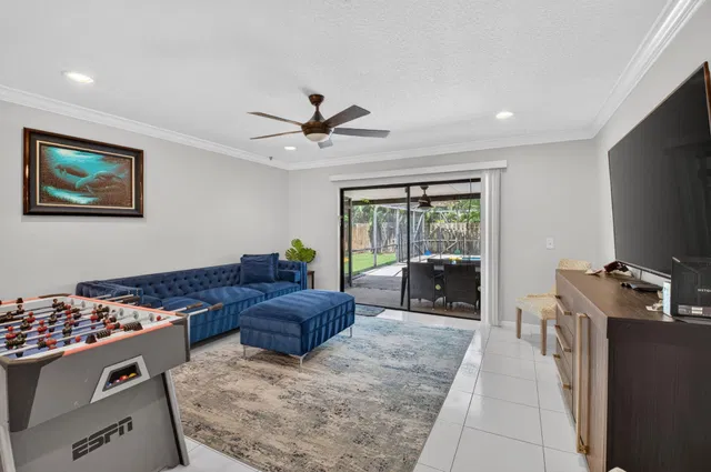 Residence photo 10