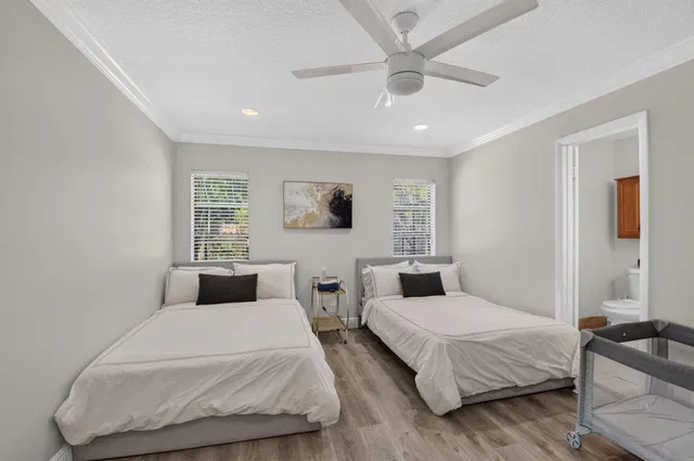 Residence photo 23