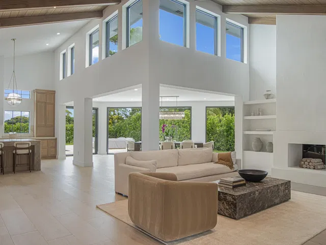Residence photo 5
