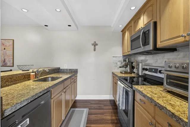 Residence photo 24