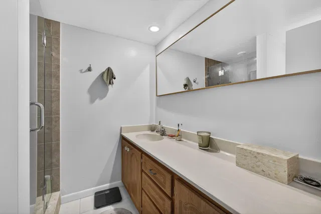 Residence photo 31