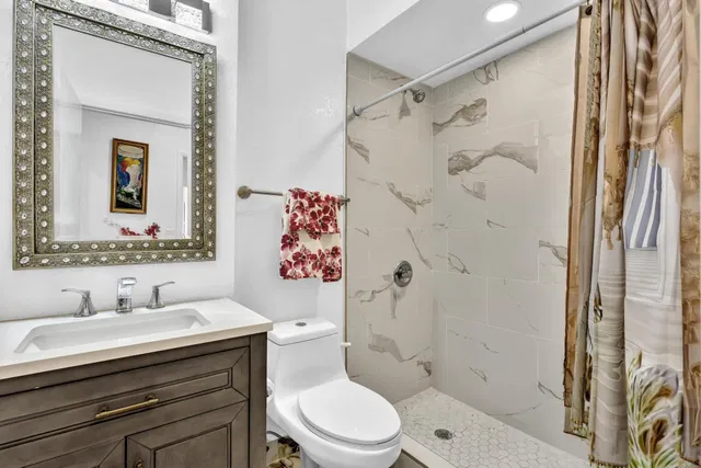 Residence photo 31