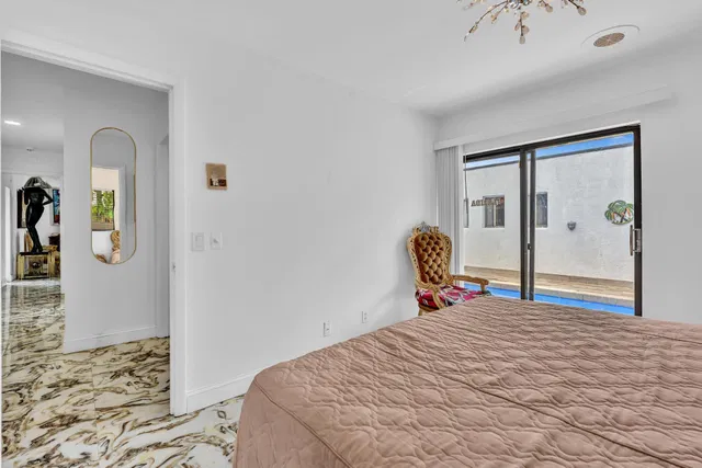 Residence photo 38
