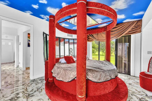 Residence photo 45